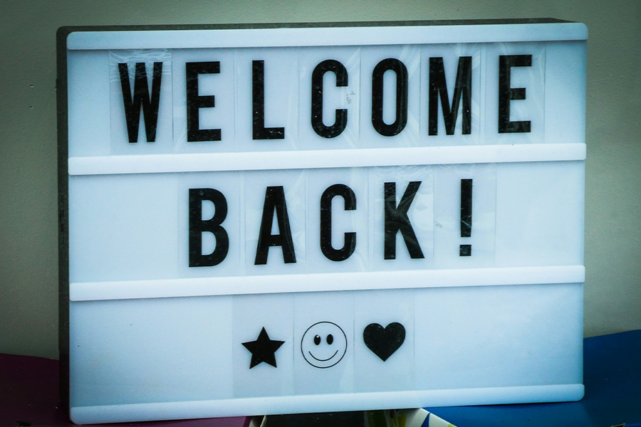 Welcome Back, Break, Photograph, Heart, Star, Smily Face, Emoji, White, Blue